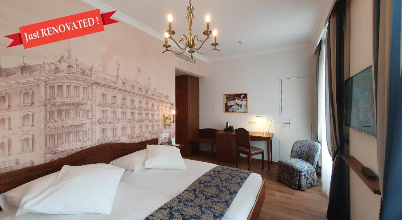 Chambre Double ou Lits Jumeaux Panorama avec Balcon - Vue sur Lac