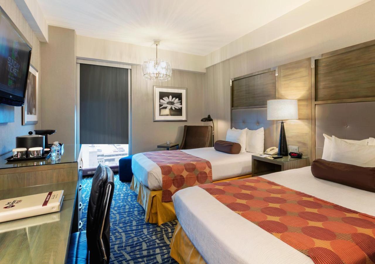Double Room with Two Double Beds - Non-Smoking
