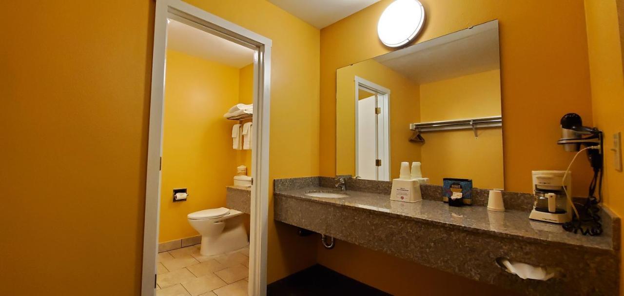 Deluxe Double Room with Two Double Beds