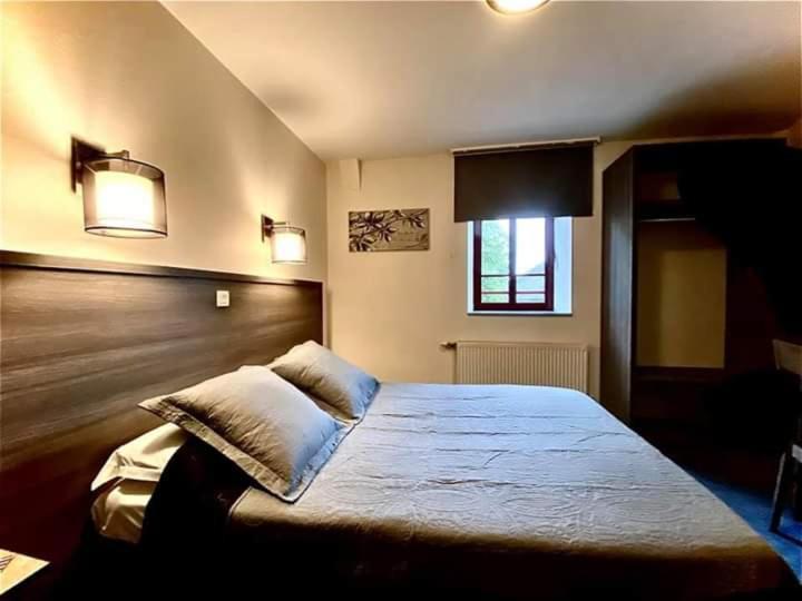 Chambre Double avec Toilettes sur Palier