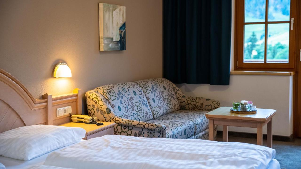Familiekamer met Balkon (2 Volwassenen + 2 Kinderen)