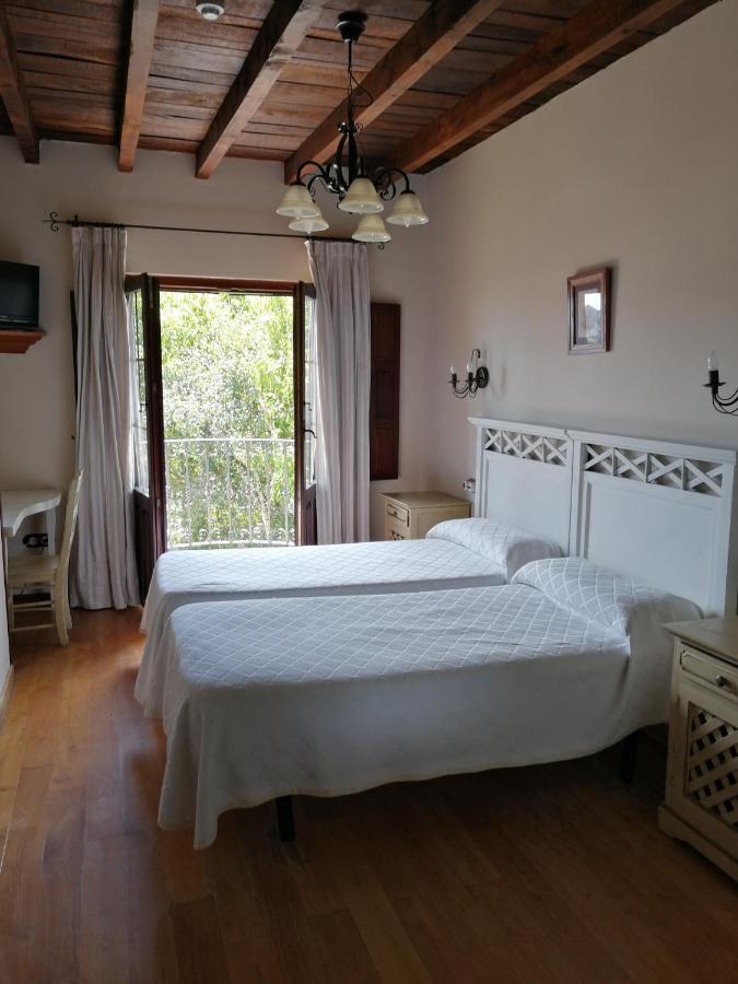Double Room with Balcony,1012366366:JPEG