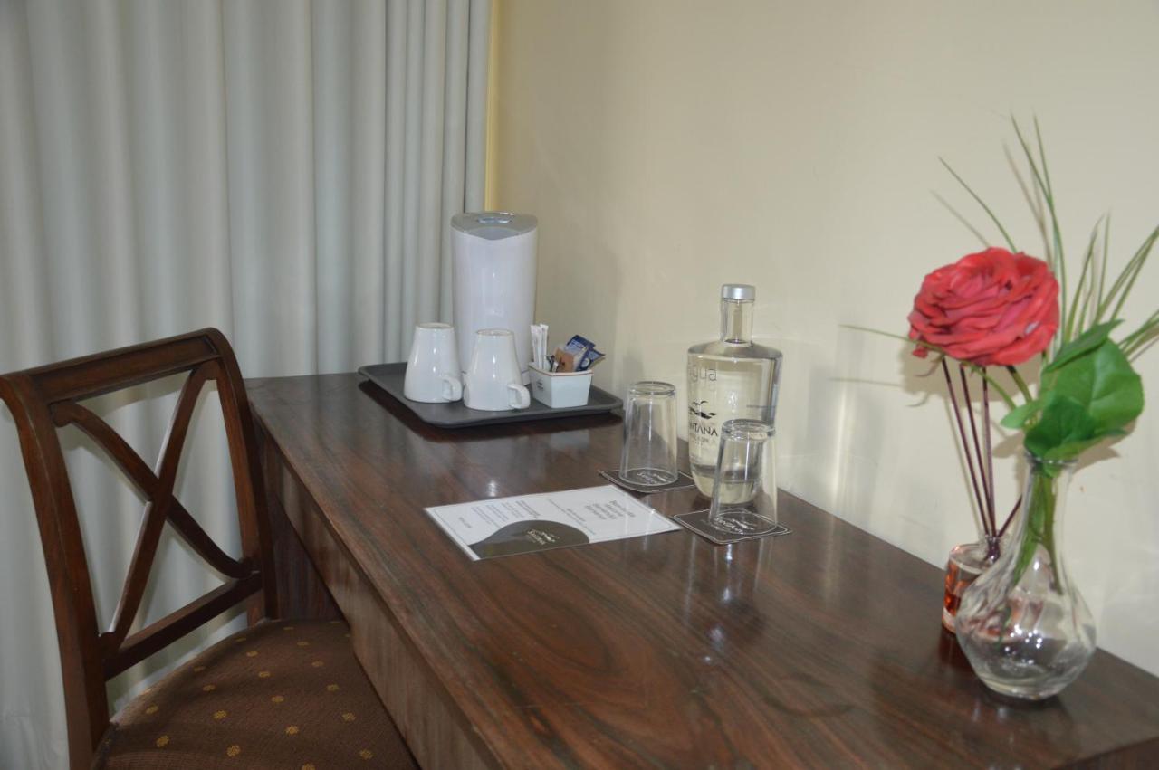 Double Room with River View and Romantic Package,1012381090:JPEG