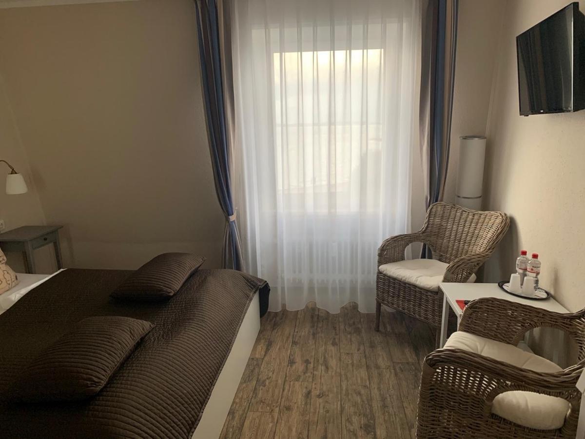 Double Room Lake View,790773594:JPEG