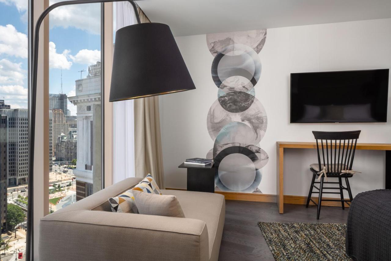 Suite Skyline Club Level con cama extragrande abatible