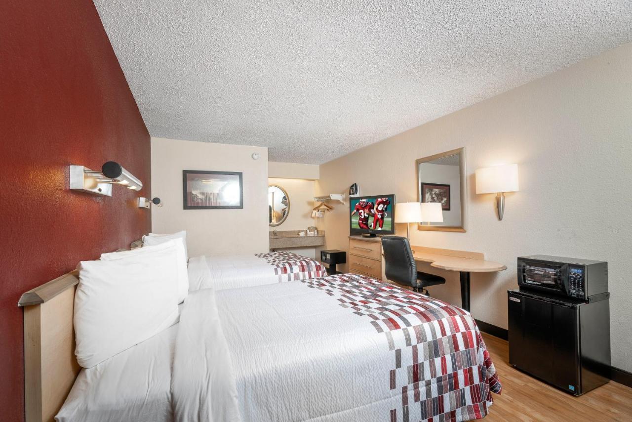 Deluxe Room with Two Double Beds Non-Smoking