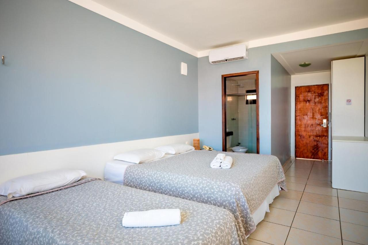 Quarto Quádruplo Standard