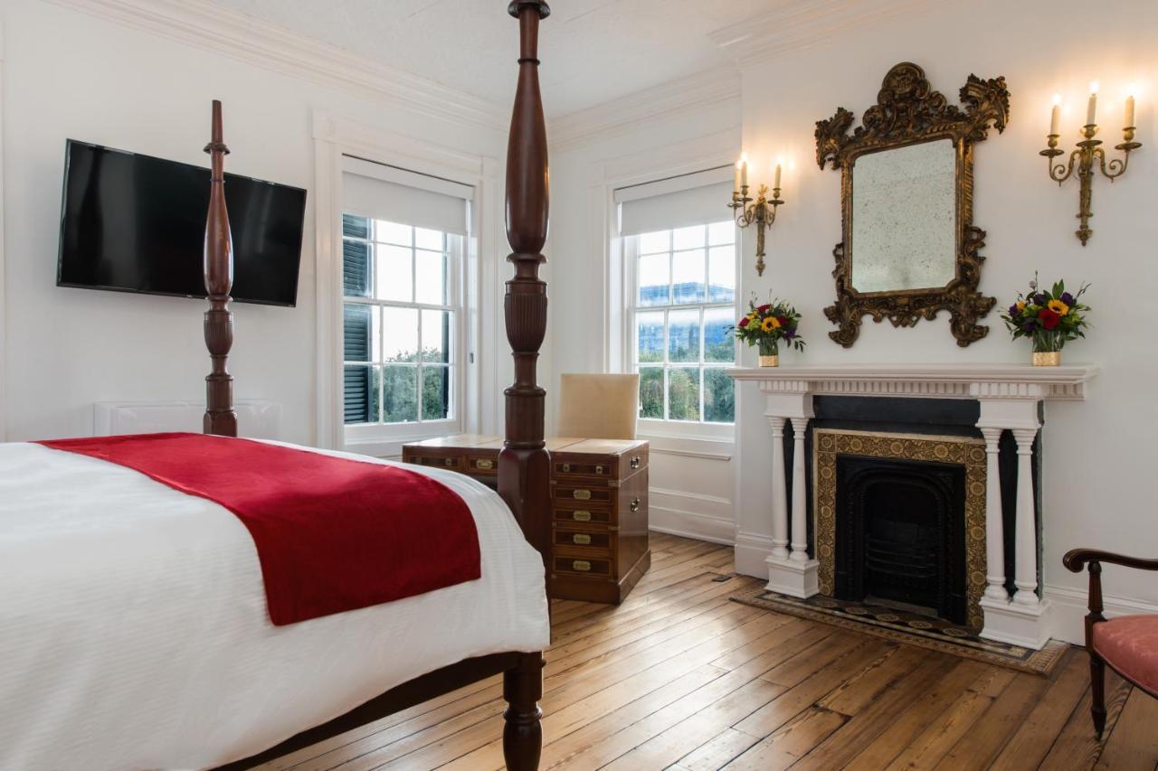 Simonds Suite