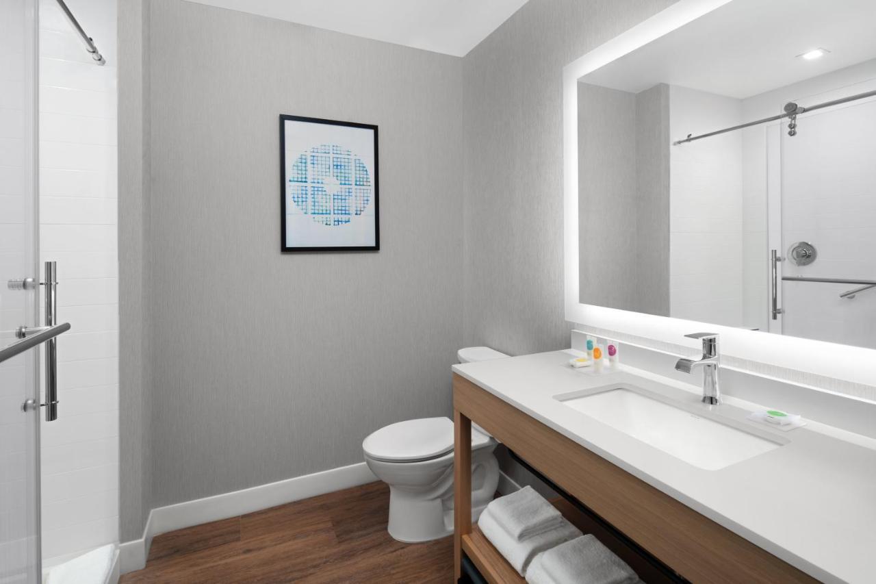 One-Bedroom King Suite with Sofa Bed