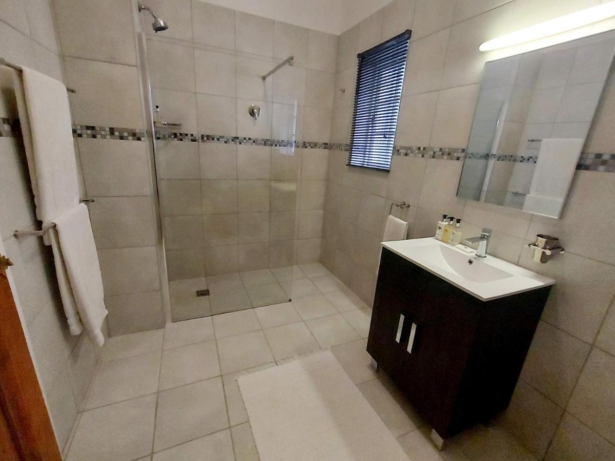 Deluxe Doppelzimmer mit Dusche