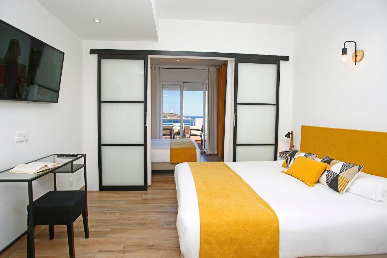 Chambre Quadruple Panorama avec Balcon et Vue sur la Mer