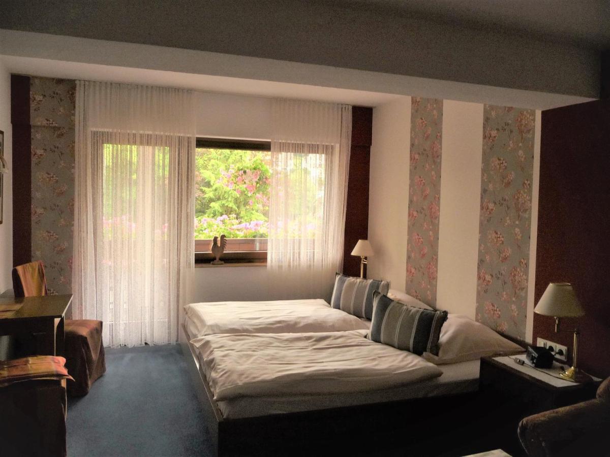 Doppelzimmer mit Balkon
