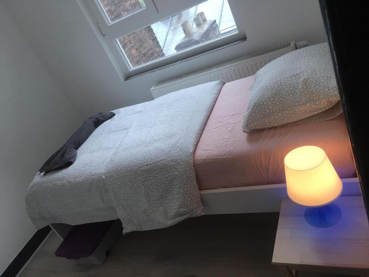 Standaard Eenpersoonskamer met Gedeelde Badkamer