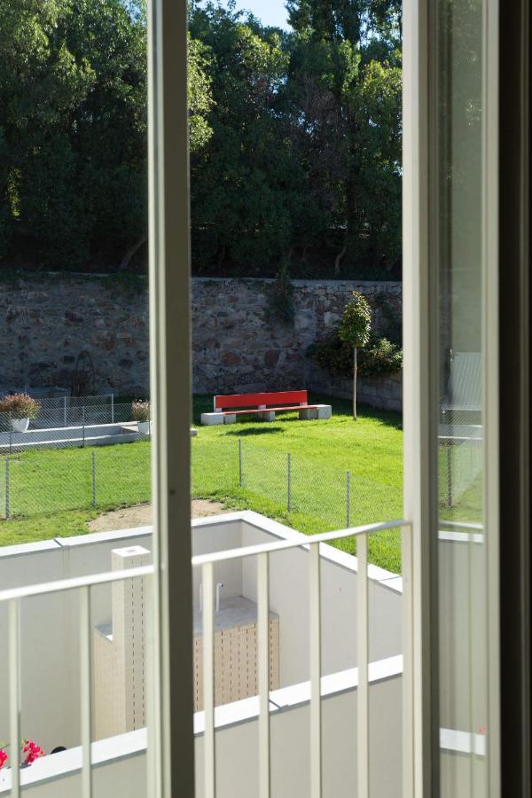 Quarto Triplo com Vista do Jardim