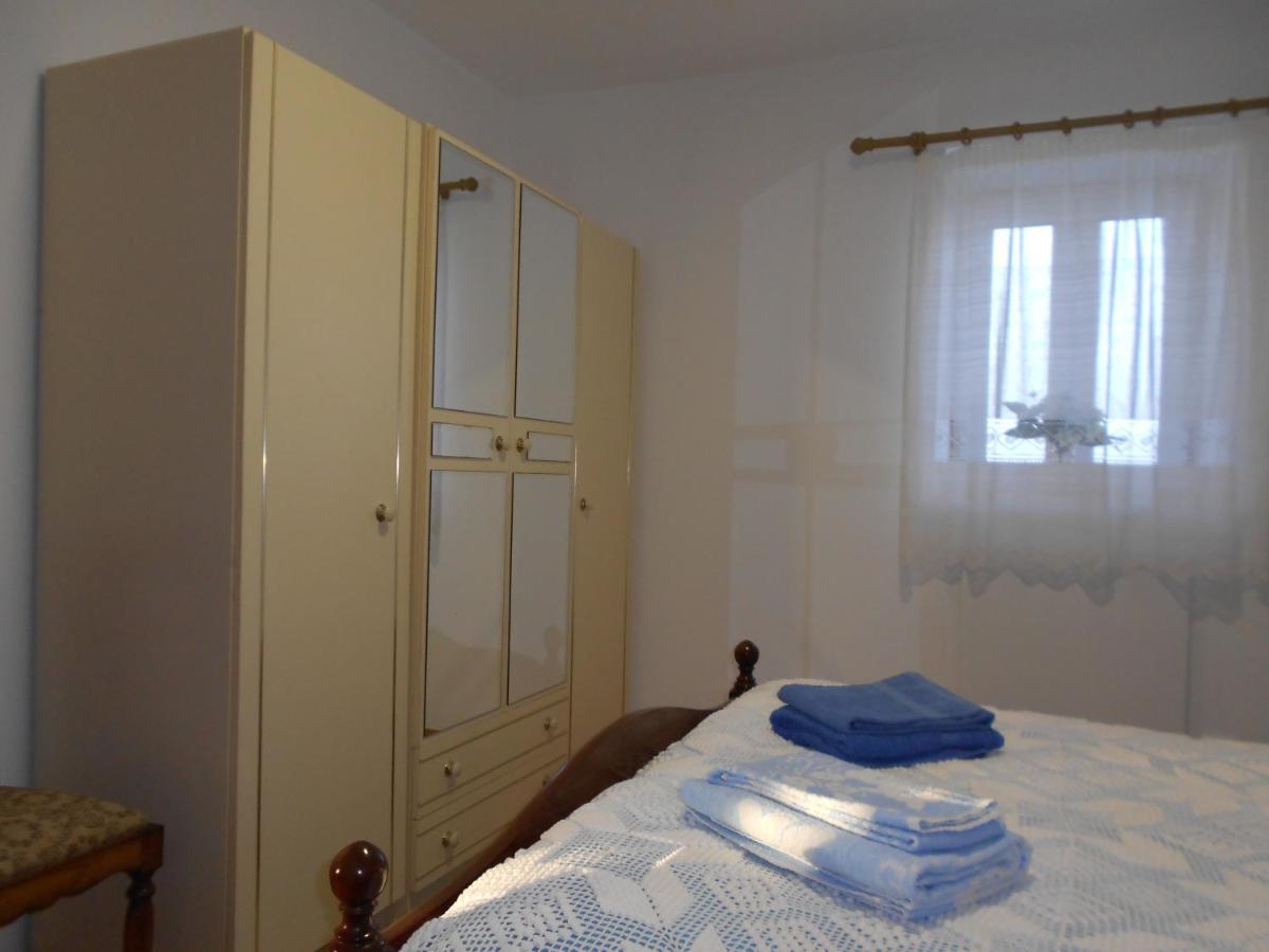 Quarto Duplo