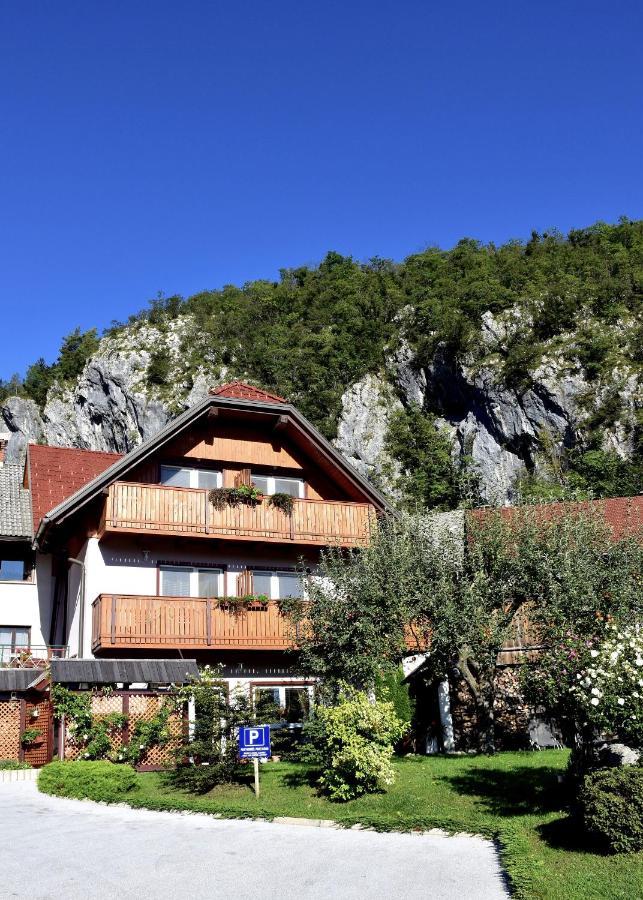 Chambre Double - Vue sur Montagne
