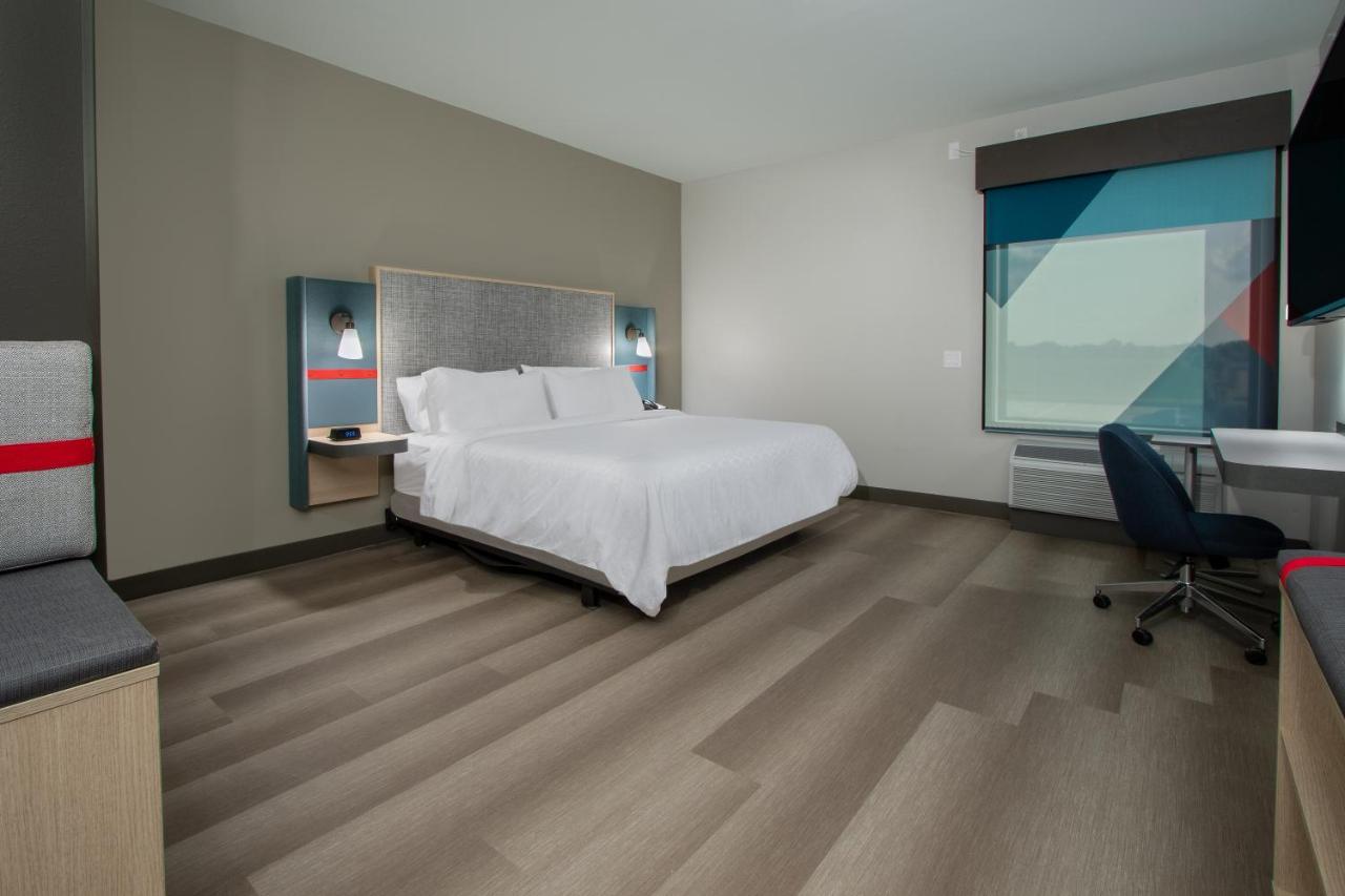 King Room - Mobility Access/Non-Smoking