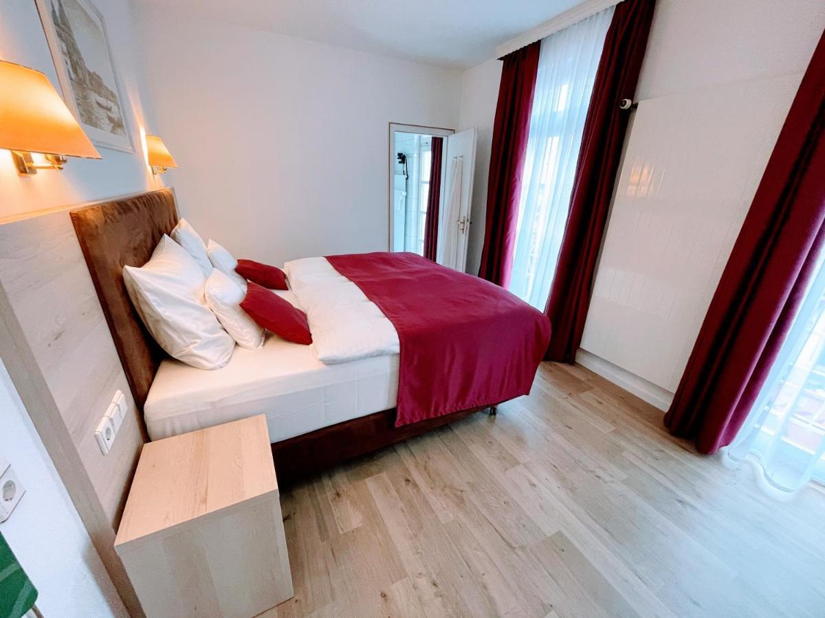 Großes Doppelzimmer