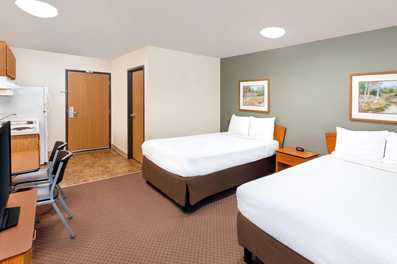 Double Room with Two Double Beds - Non-Smoking