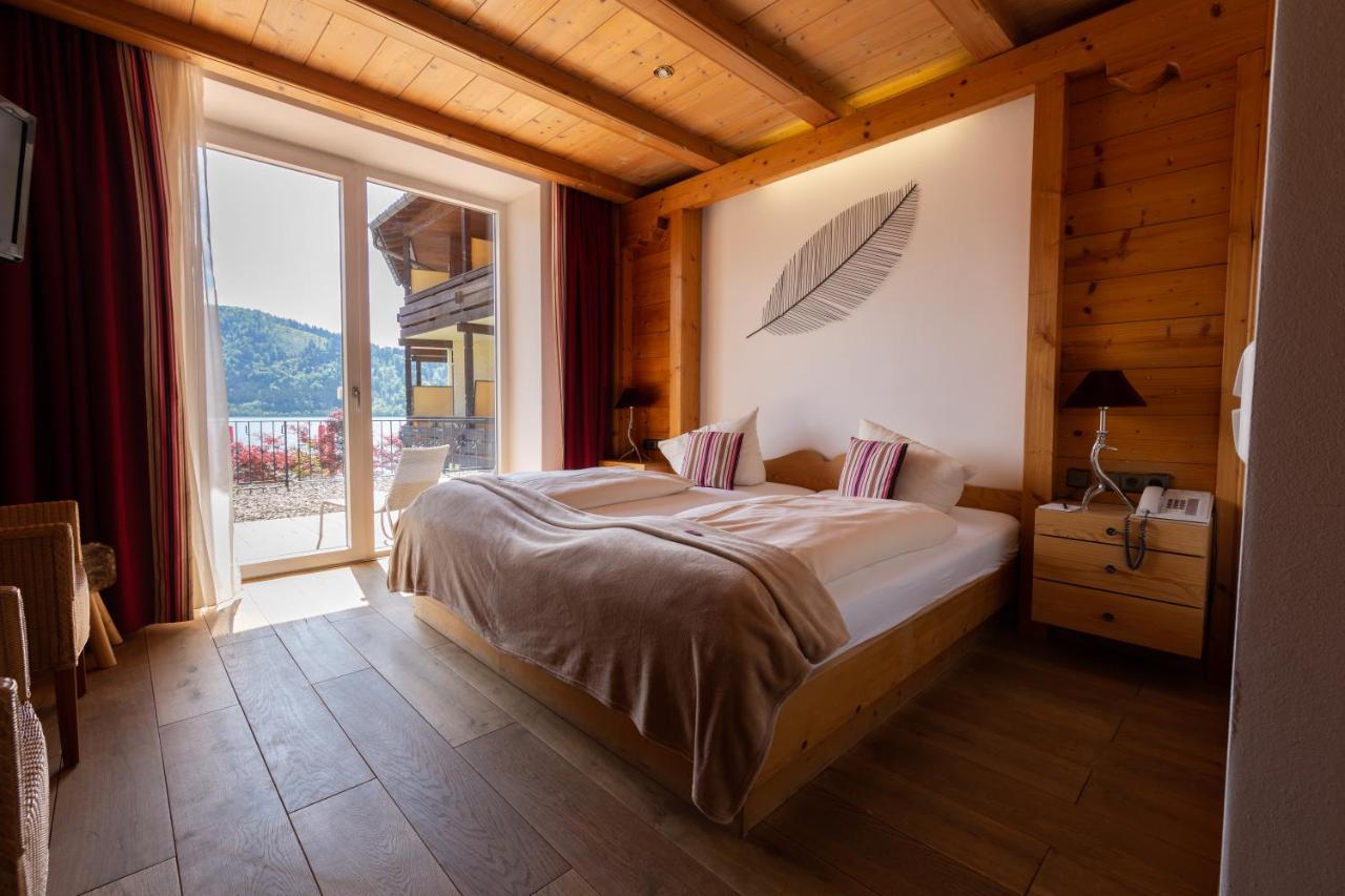 Doppelzimmer mit Seeblick