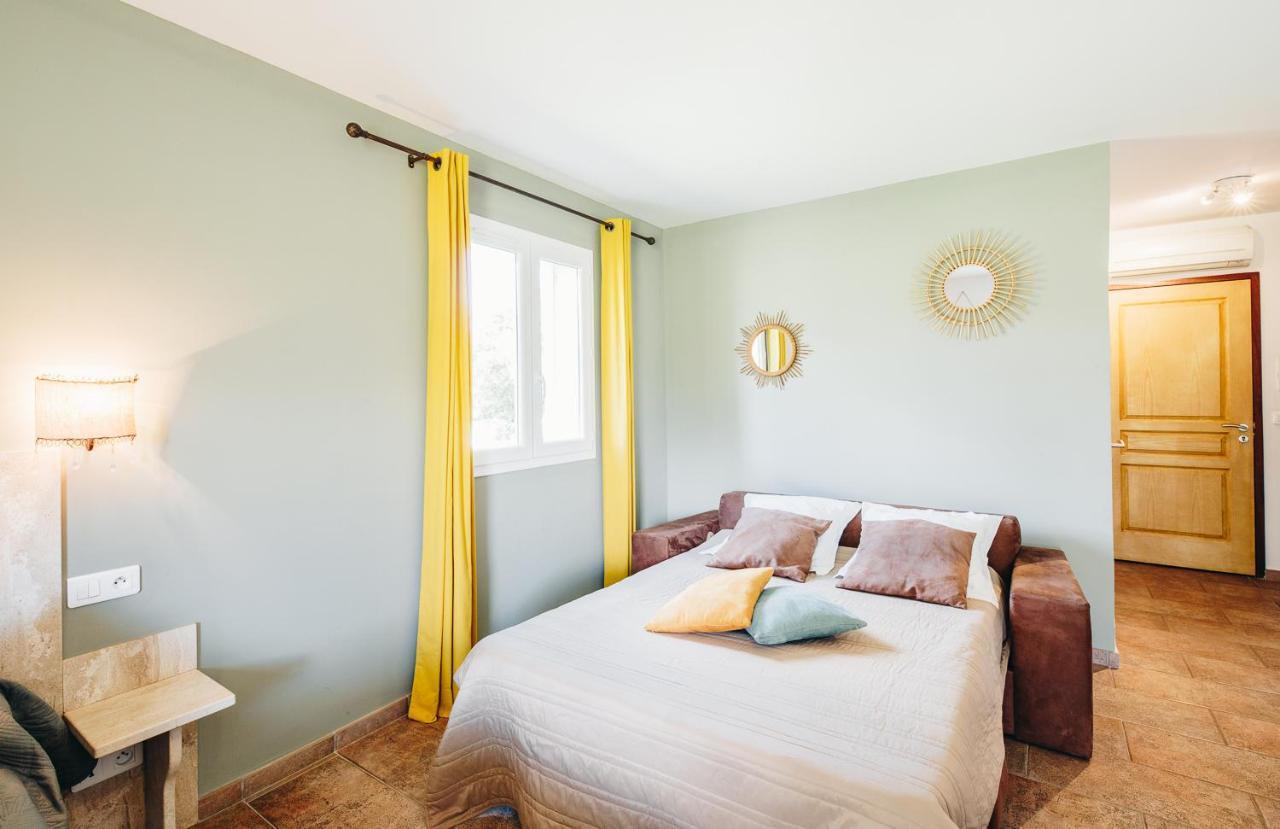 Chambre Familiale (2 Adultes et 2 Enfants)