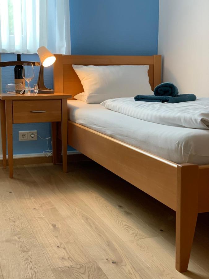 Standard Single Room,1055166208:JPEG
