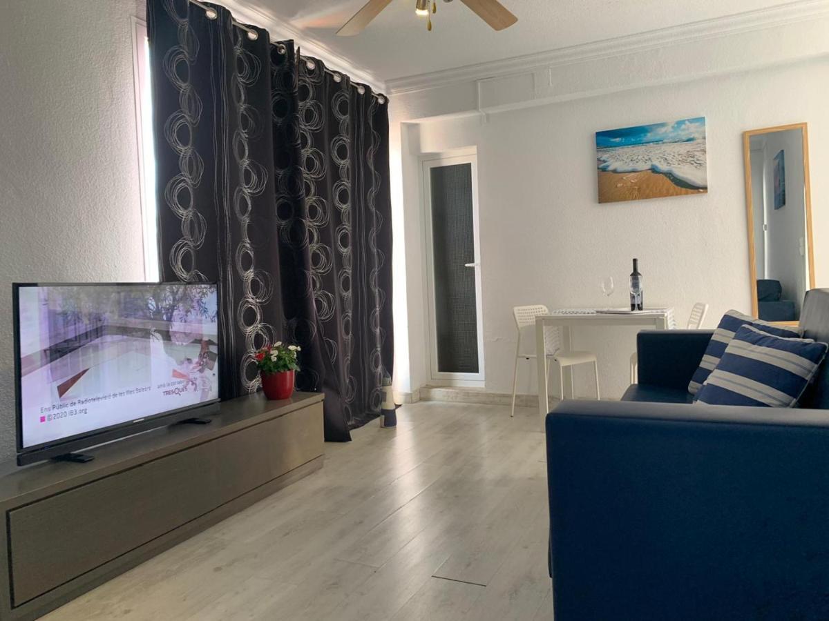 Chambre Double Standard avec Balcon - Vue sur Rue