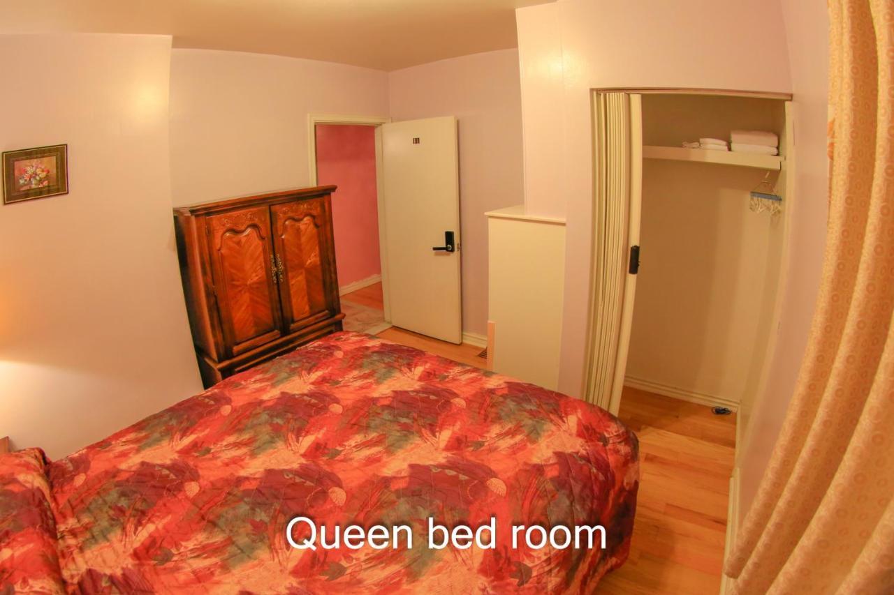 Zimmer mit Queensize-Bett