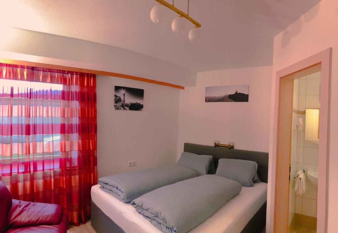 Doppelzimmer mit Bergblick