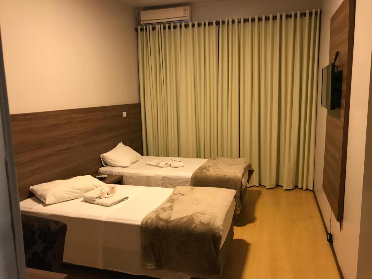 Quarto Duplo com Ar-condicionado