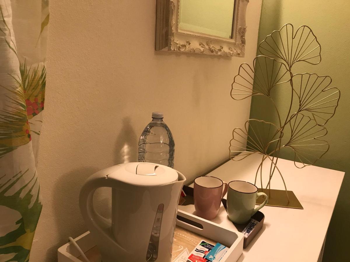 Doppelzimmer mit Balkon