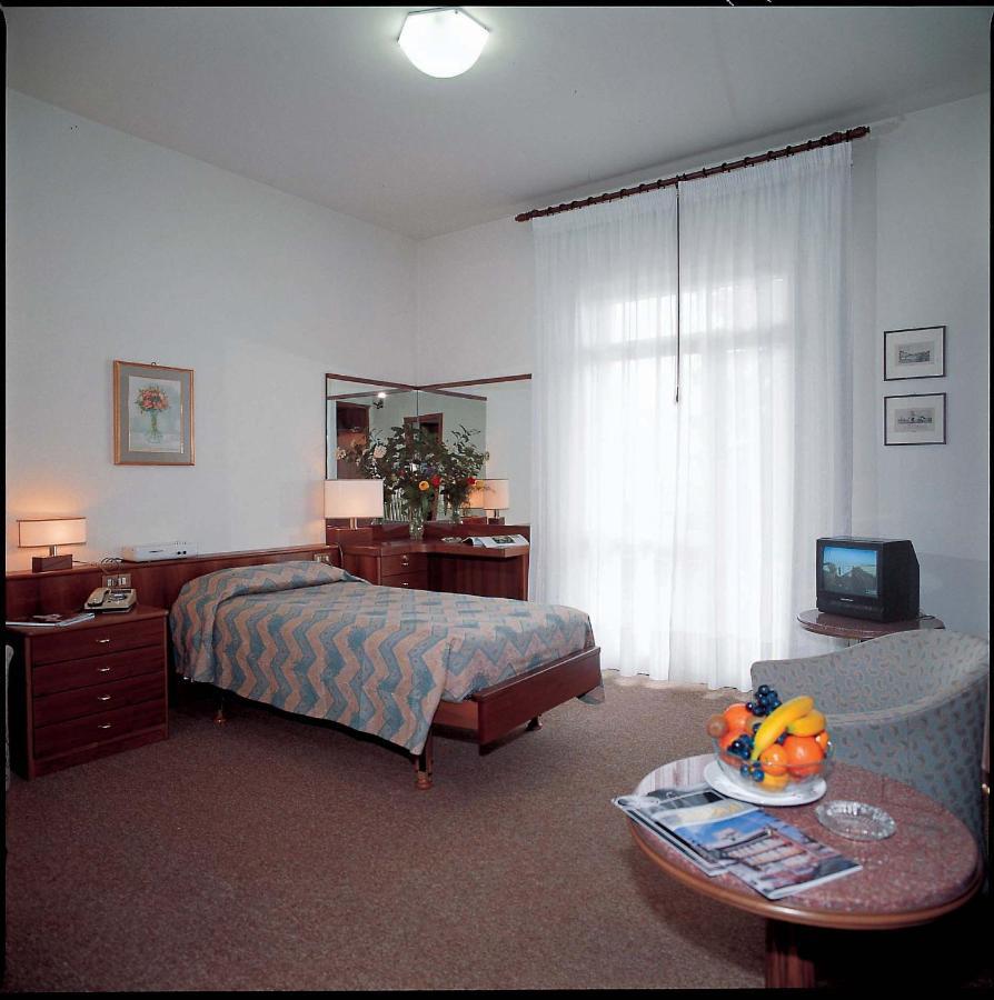 Economy Einzelzimmer mit Balkon