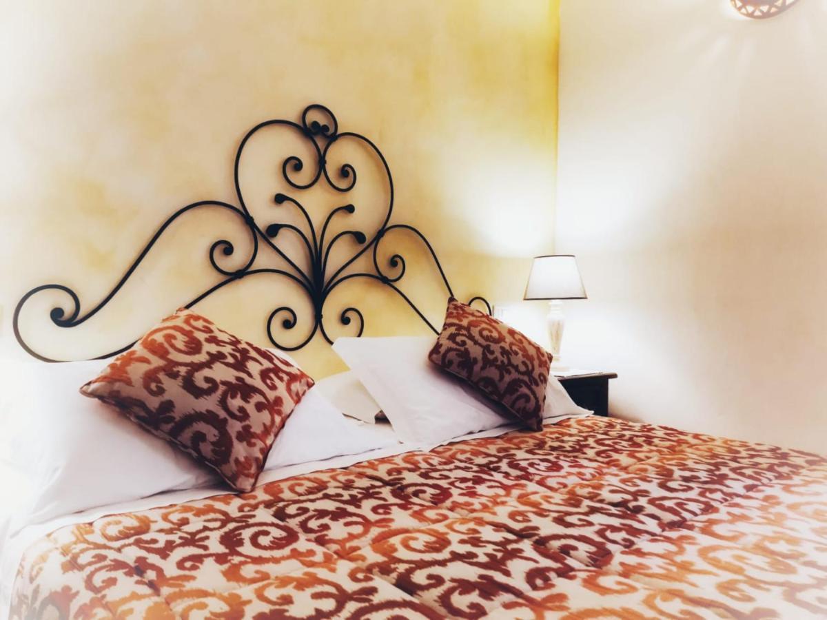 Two-Bedroom Apartment,992789314:JPEG