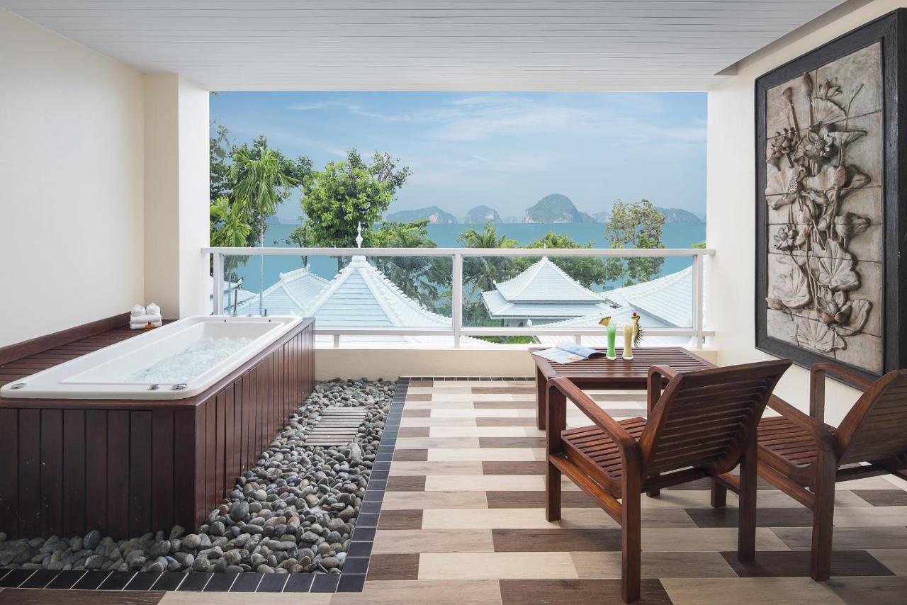 Hébergement de Luxe avec Bain à Remous - Vue sur Mer