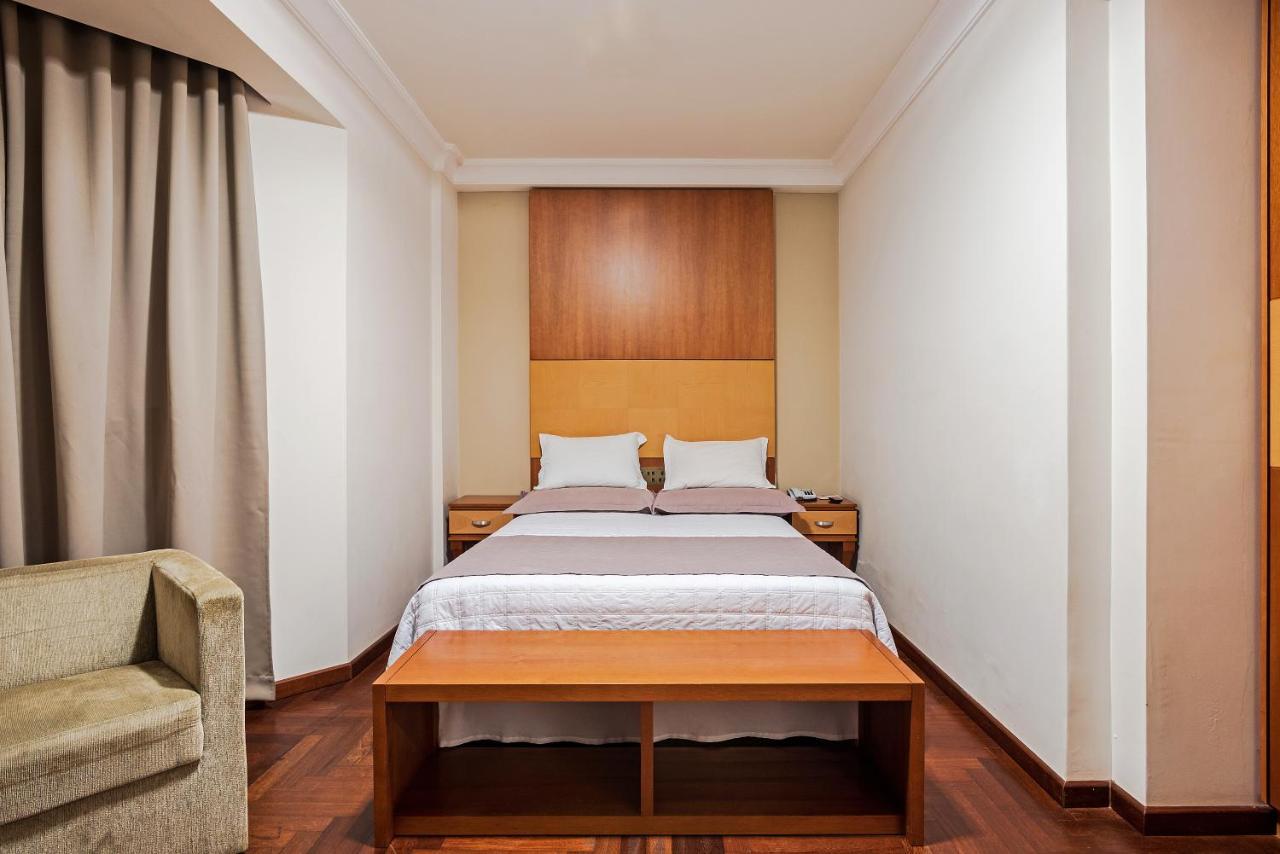 Deluxe Suite with Spa Bath,1071349702:JPEG
