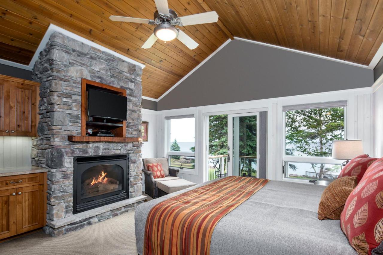 King Suite with Balcony