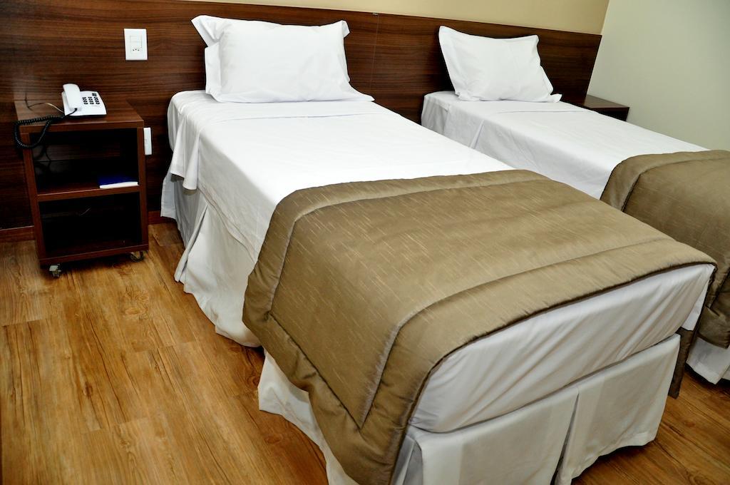 Standard Twin Room,107725539:JPEG