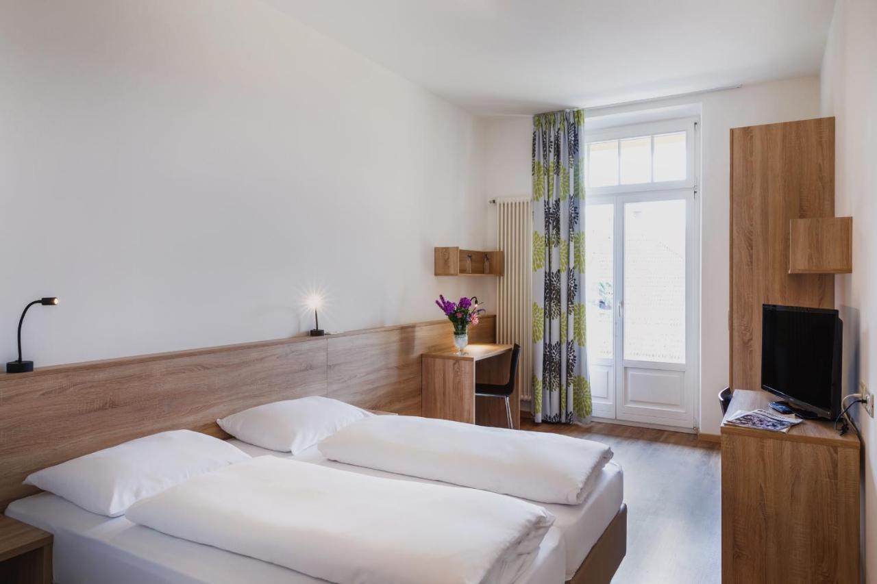 Basic Dreibettzimmer