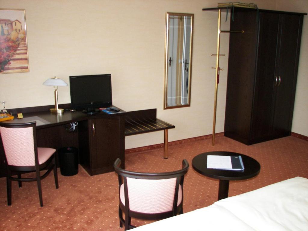 Doppelzimmer mit Balkon
