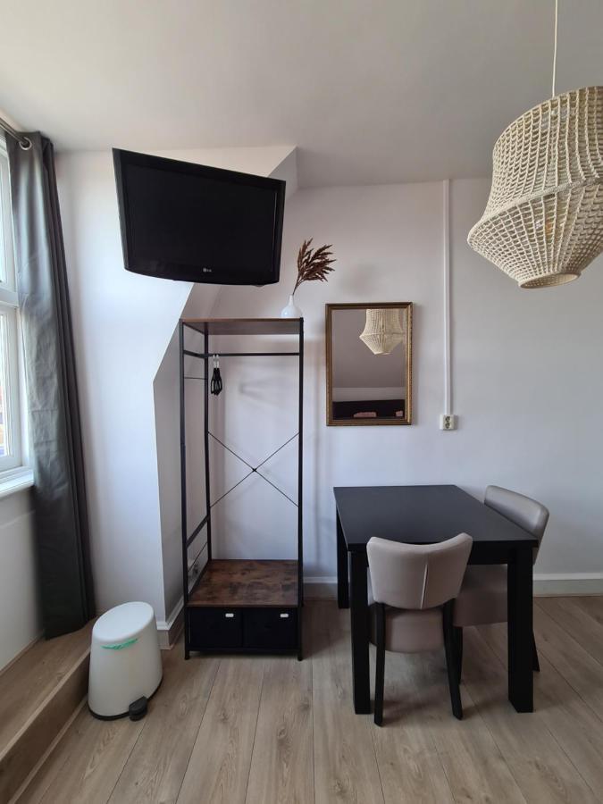 Deluxe Double Room No Pets Allowed
