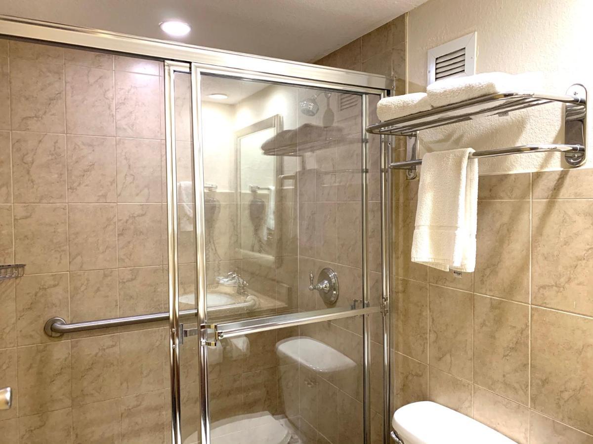 Chambre King avec Jacuzzi de Luxe - Non-Fumeurs