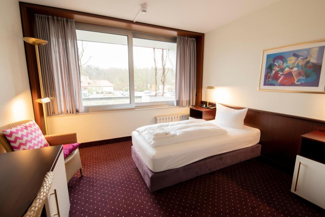 Budget Single Room,1589297553:JPEG