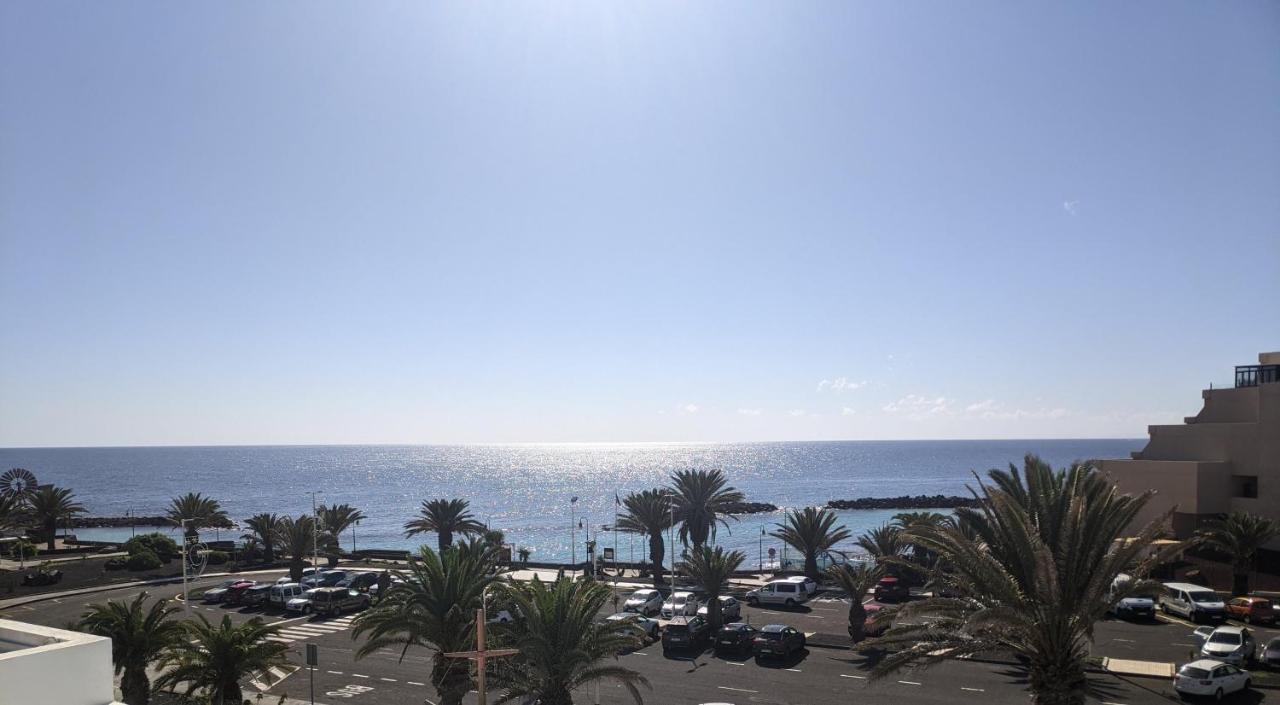 Apartamento de 1 dormitorio con vistas al mar