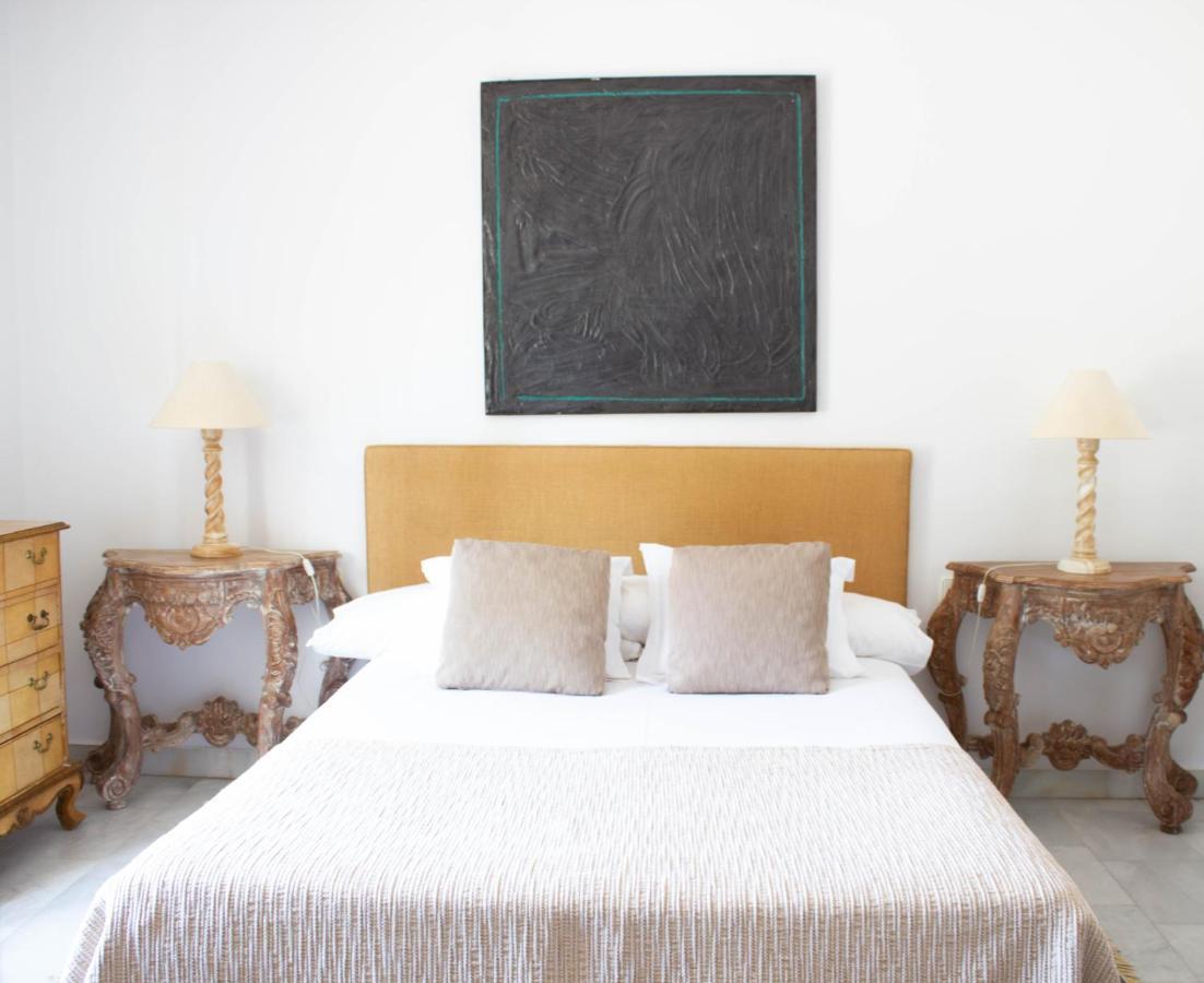 Budget Double Room,1089235999:JPEG