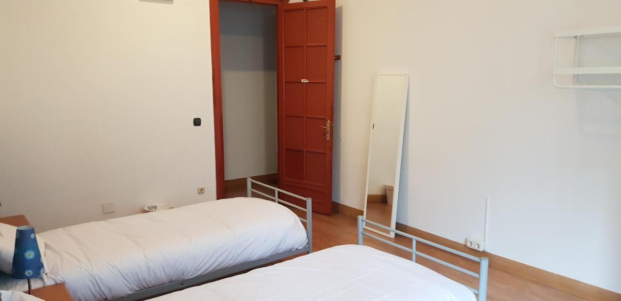 Chambre Lits Jumeaux Standard avec Salle de Bains Commune