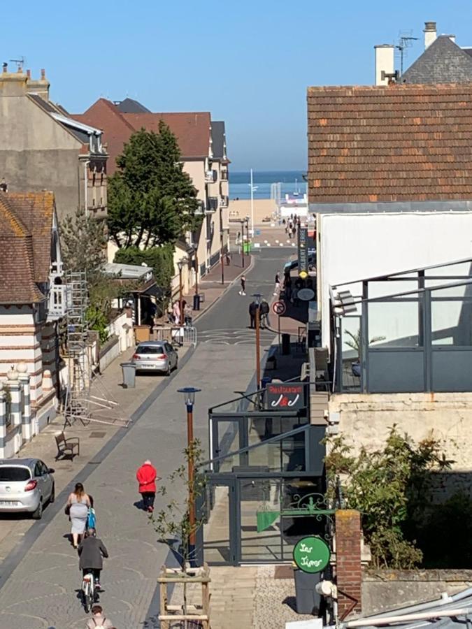 Suite Balcony,1226365172:JPEG