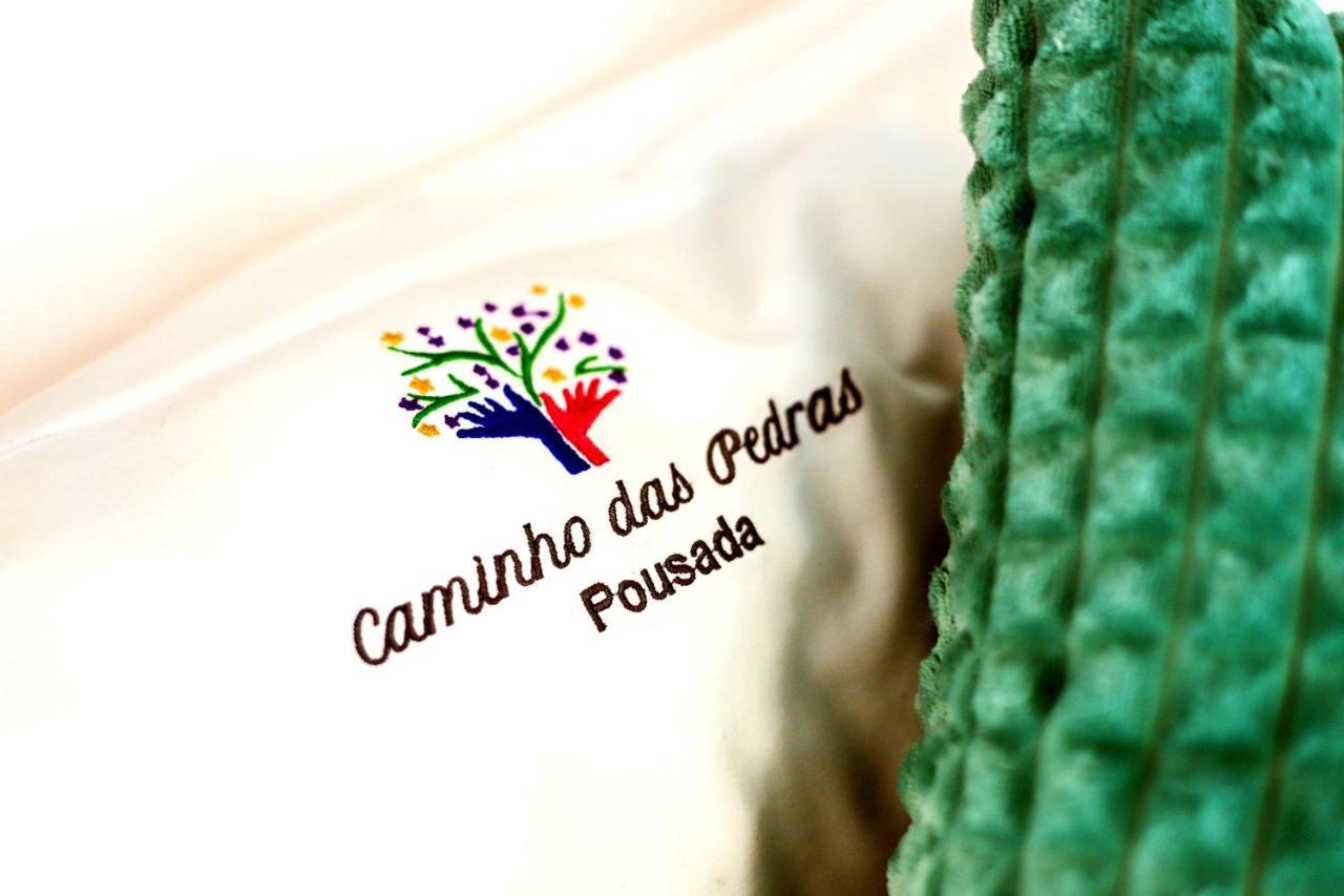 Suíte com Cama King-size e Banheira de Hidromassagem