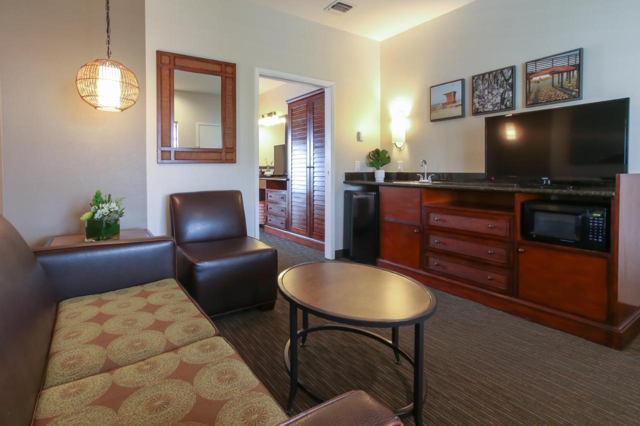 Top Floor Balcony King Suite Sleeper Sofa