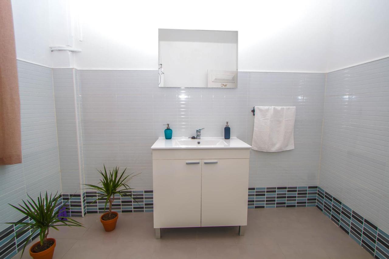 Habitación Triple con baño compartido