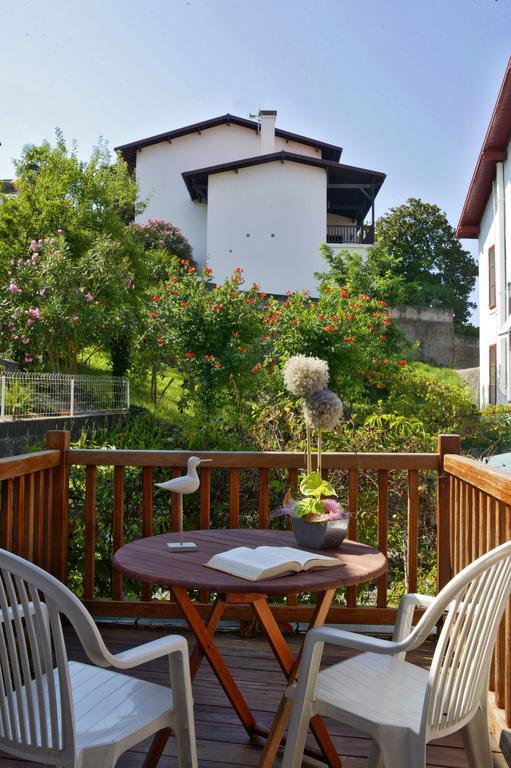 Suite avec Terrasse et Baignoire Spa